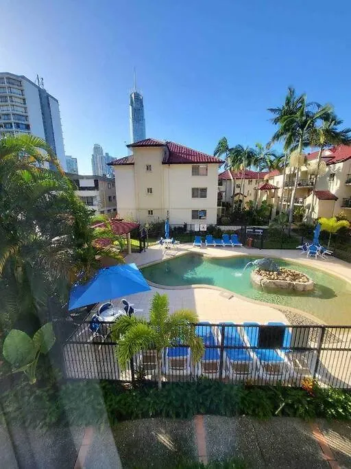 3 Bedroom Central Surfers Paradise Apartment Gold Coast 0*,